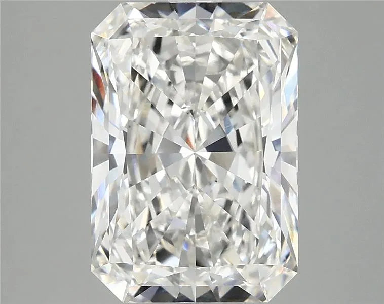 4.10ct Radiant Lab Grown Diamond (Colour F, Clarity VS2, IGI Certified)