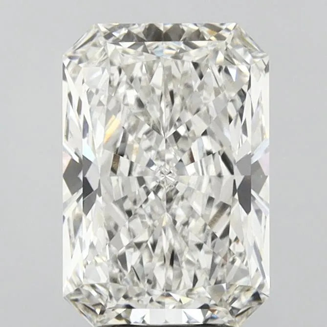 4.10ct Radiant Lab Grown Diamond (Colour G, Clarity VVS2, IGI Certified)