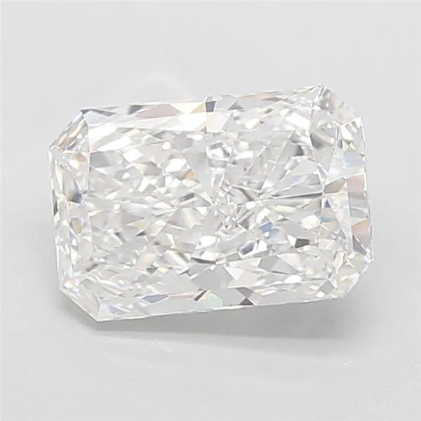 4.11ct Radiant Lab Grown Diamond (Colour E, Clarity IF, IGI Certified)