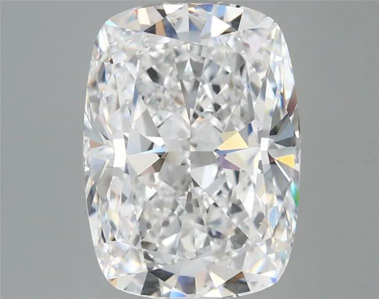 4.15ct Cushion modified Lab Grown Diamond (Colour D, Clarity VVS1, IGI Certified)
