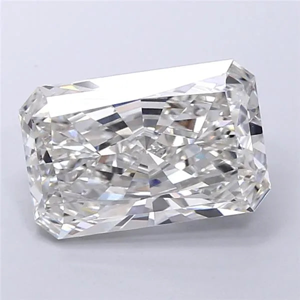4.15ct Radiant Lab Grown Diamond (Colour F, Clarity VVS2, IGI Certified)
