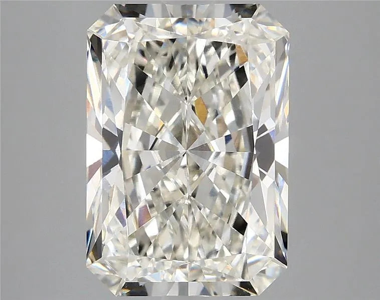 4.16ct Radiant Lab Grown Diamond (Colour H, Clarity VS1, IGI Certified)