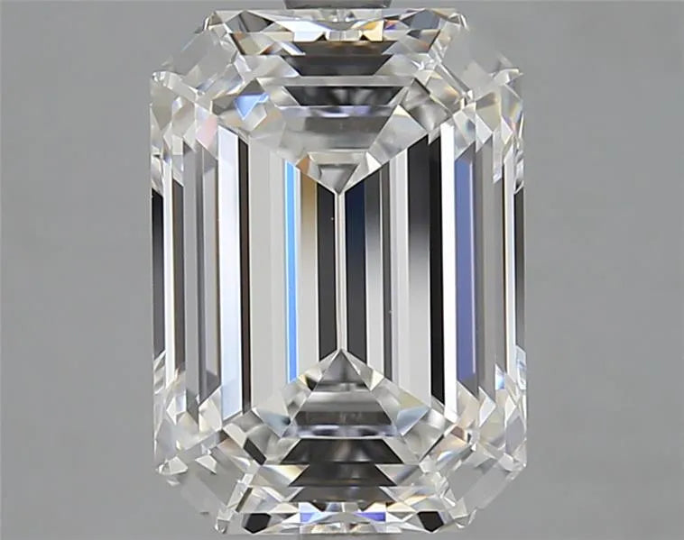 4.18ct Emerald Lab Grown Diamond (Colour D, Clarity VVS2, IGI Certified)