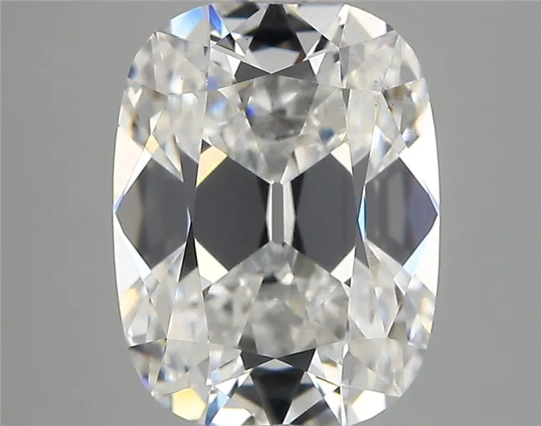 4.19ct Cushion modified Lab Grown Diamond (Colour E, Clarity VS1, IGI Certified)