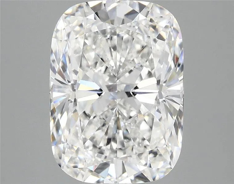 4.19ct Cushion modified Lab Grown Diamond (Colour E, Clarity VVS2, IGI Certified)