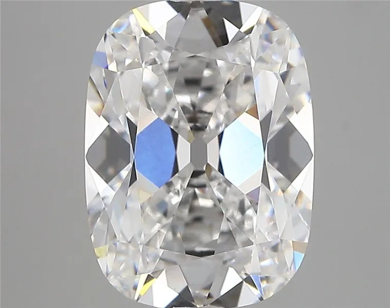 4.19ct Cushion modified Lab Grown Diamond (Colour E, Clarity VVS2, IGI Certified)