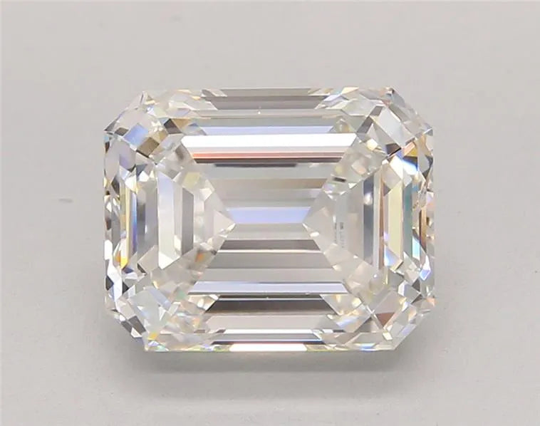 4.20ct Emerald Lab Grown Diamond (Colour E, Clarity VVS2, IGI Certified)
