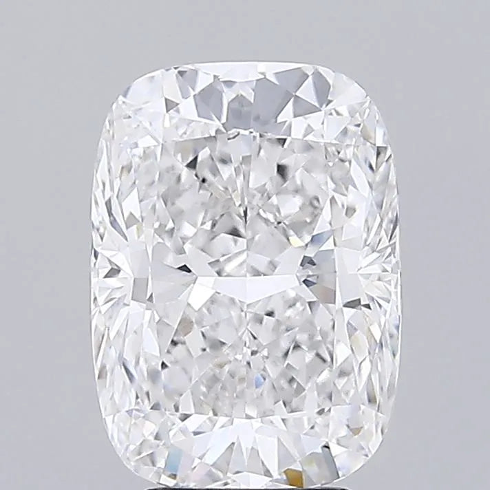 4.21ct Cushion modified Lab Grown Diamond (Colour E, Clarity VVS2, IGI Certified)