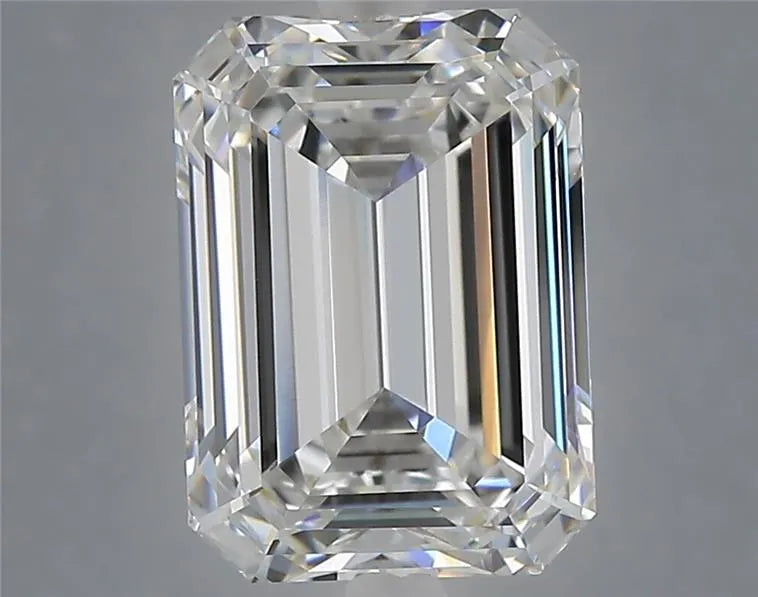 4.21ct Emerald Lab Grown Diamond (Colour E, Clarity VVS2, IGI Certified)