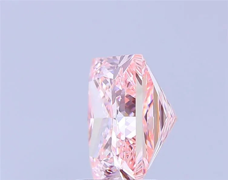 4.21ct Princess Lab Grown Diamond (Colour Fancy Vivid Pink, Clarity VVS2, IGI Certified)