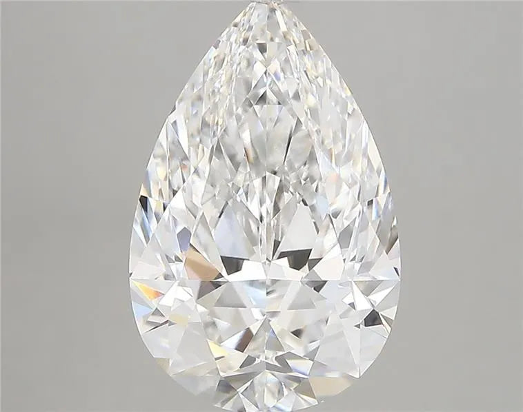 4.22ct Pear Lab Grown Diamond (Colour E, Clarity VVS2, IGI Certified)