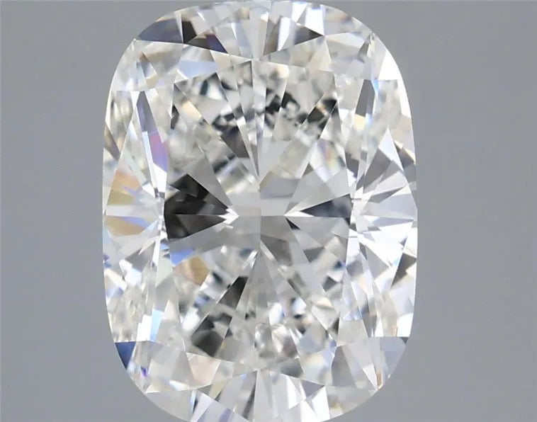 4.24ct Cushion modified Lab Grown Diamond (Colour G, Clarity VVS2, IGI Certified)