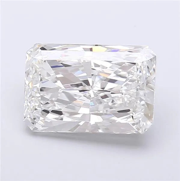 4.24ct Radiant Lab Grown Diamond (Colour E, Clarity VVS2, IGI Certified)