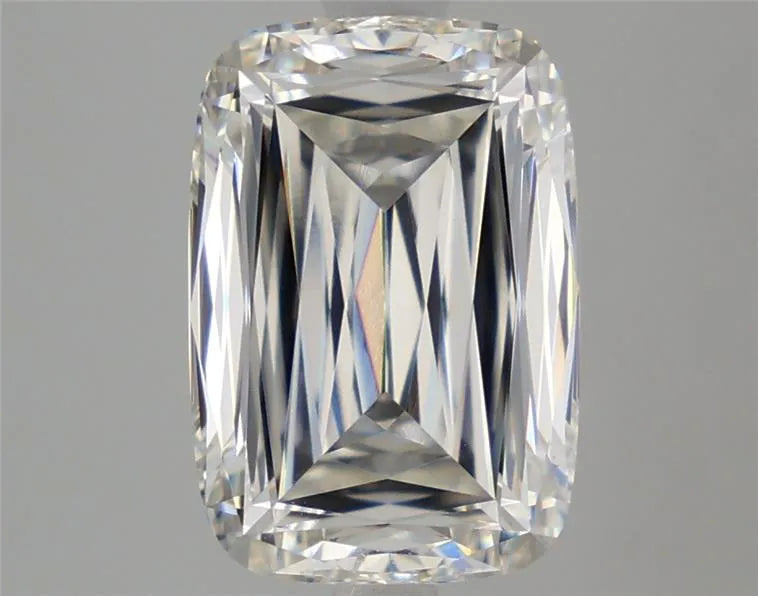 4.26ct Cushion modified Lab Grown Diamond (Colour G, Clarity VVS2, IGI Certified)