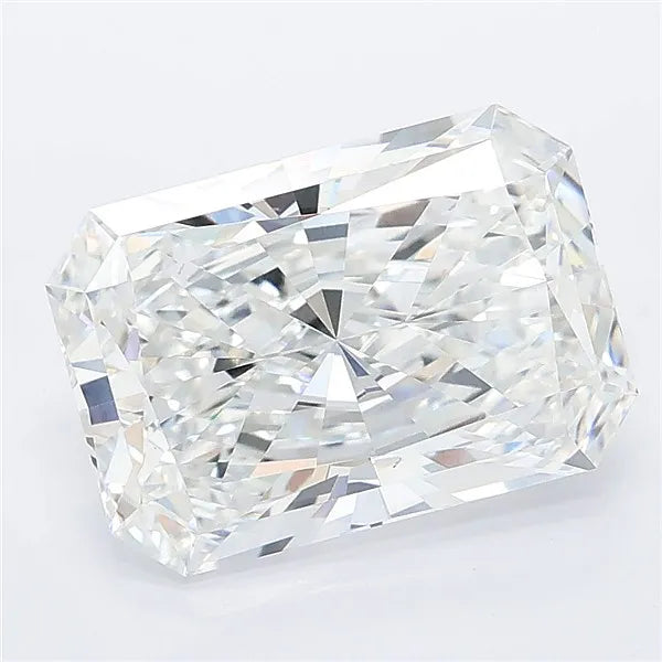 4.26ct Radiant Lab Grown Diamond (Colour E, Clarity VVS2, IGI Certified)