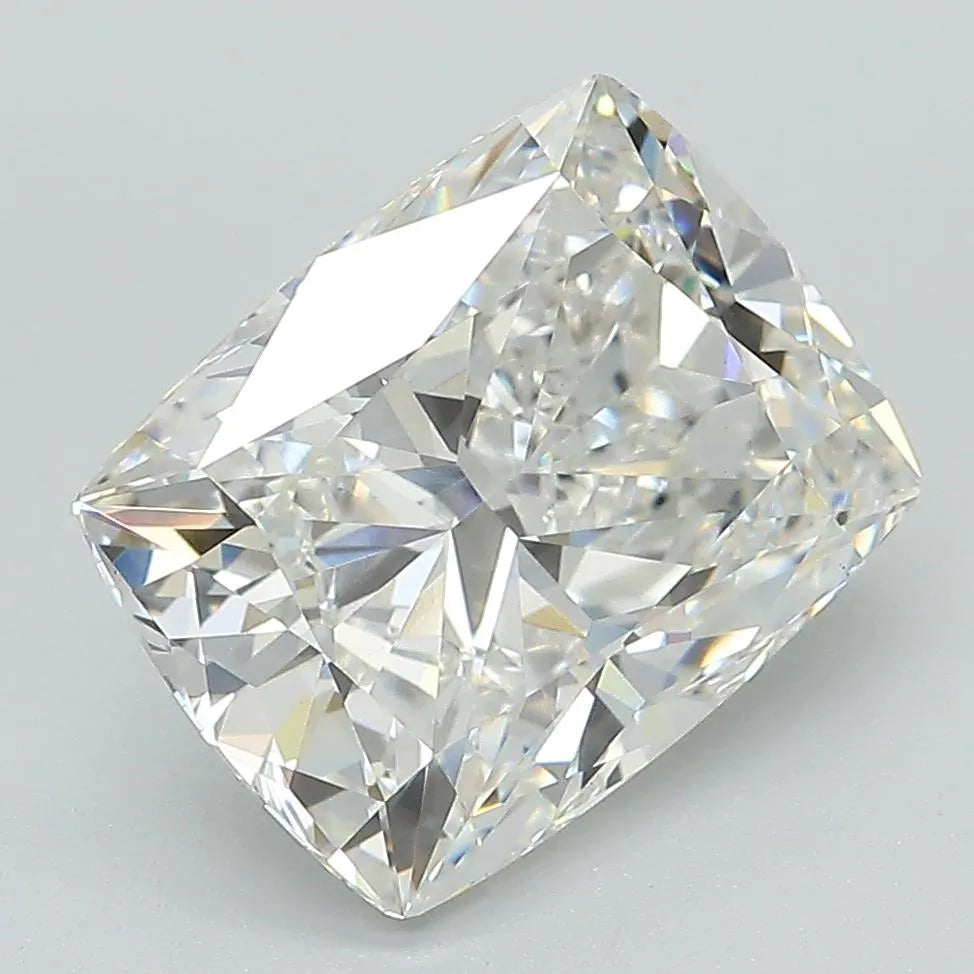 4.27ct Cushion brilliant Lab Grown Diamond (Colour F, Clarity VVS2, IGI Certified)
