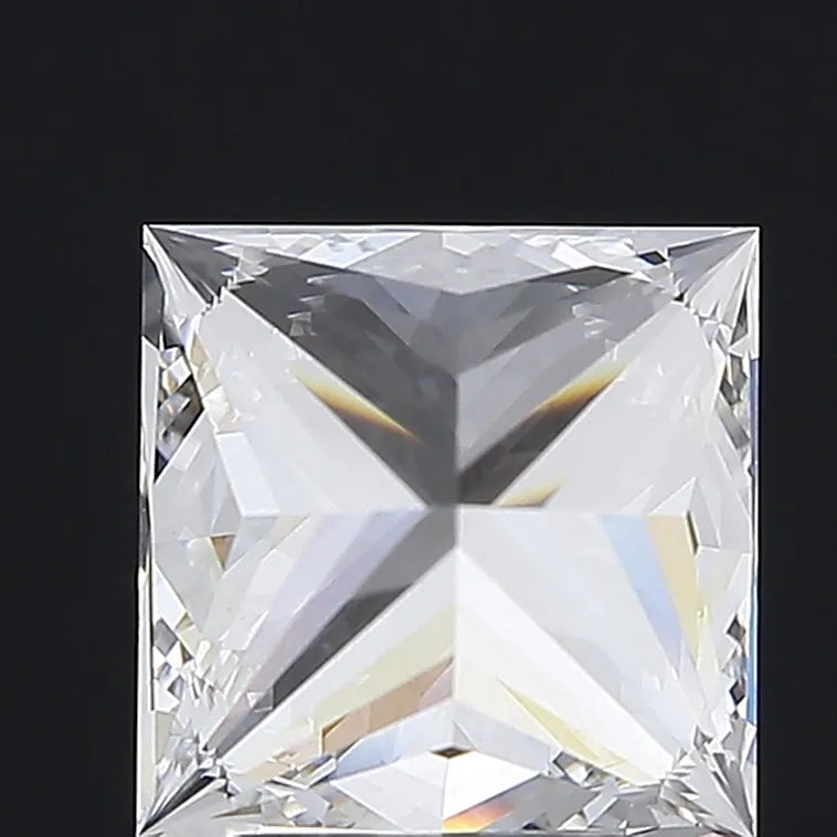 4.27ct Princess Lab Grown Diamond (Colour E, Clarity VVS2, IGI Certified)