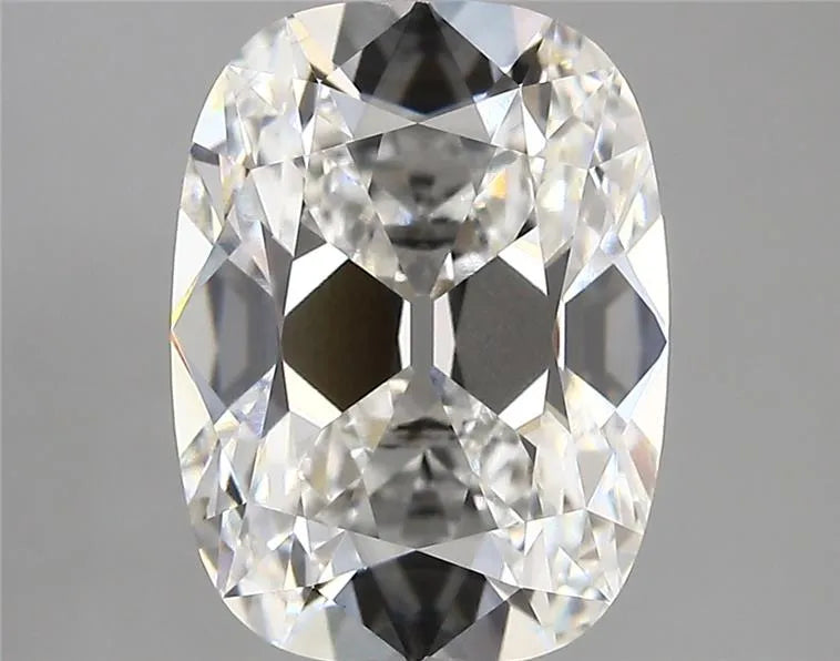 4.29ct Cushion modified Lab Grown Diamond (Colour E, Clarity VVS2, IGI Certified)