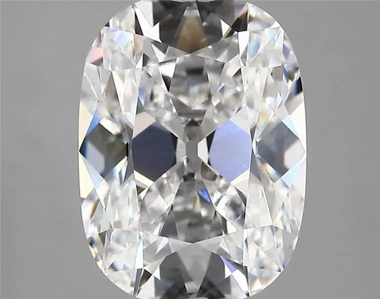 4.32ct Cushion modified Lab Grown Diamond (Colour D, Clarity VVS2, IGI Certified)