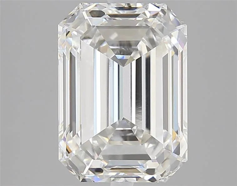 4.32ct Emerald Lab Grown Diamond (Colour E, Clarity VVS2, IGI Certified)