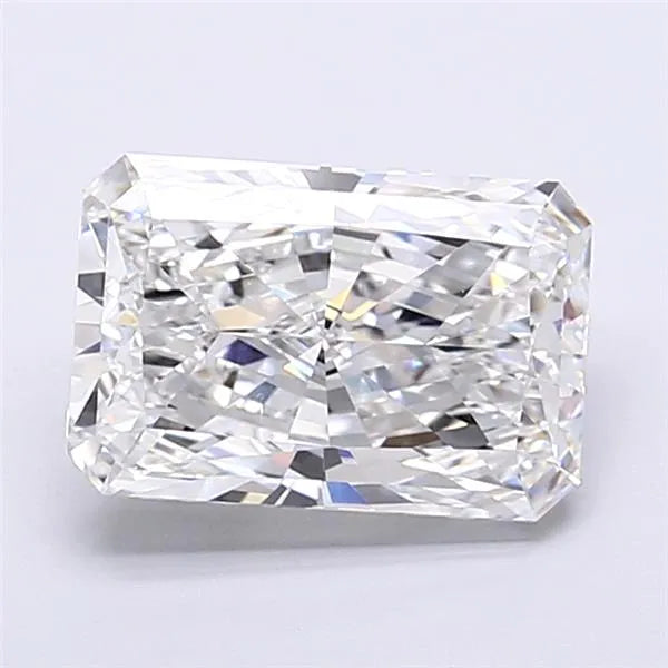 4.34ct Radiant Lab Grown Diamond (Colour E, Clarity VVS2, IGI Certified)