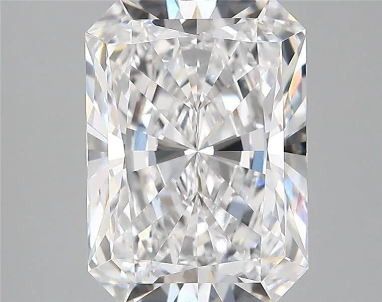 4.37ct Radiant Lab Grown Diamond (Colour D, Clarity VVS1, IGI Certified)