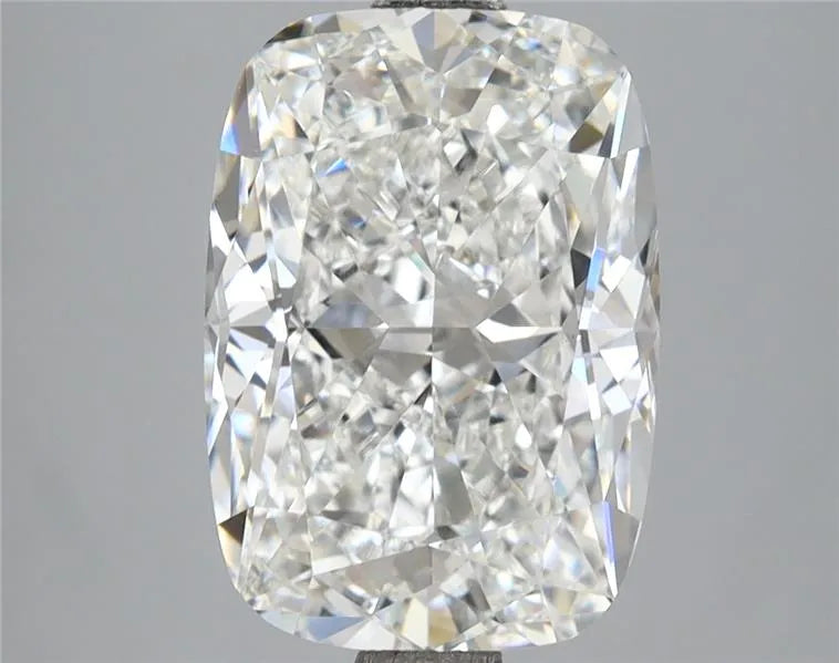 4.39ct Cushion modified Lab Grown Diamond (Colour F, Clarity VVS2, IGI Certified)