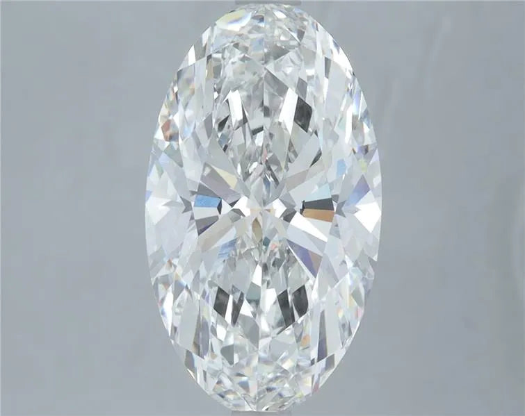 4.39ct Oval Lab Grown Diamond (Colour E, Clarity VVS2, IGI Certified)