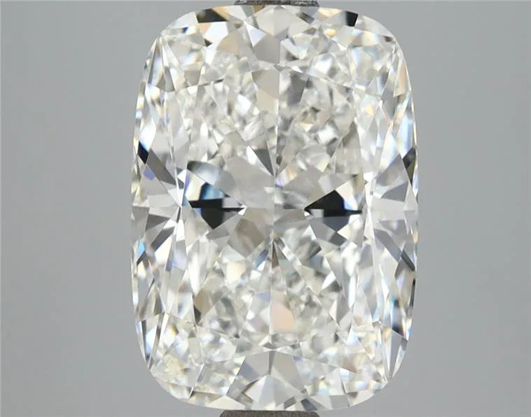 4.40ct Cushion modified Lab Grown Diamond (Colour F, Clarity VVS2, IGI Certified)