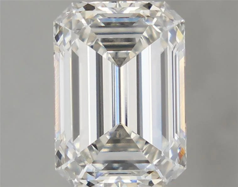 4.50ct Emerald Lab Grown Diamond (Colour G, Clarity VVS2, IGI Certified)