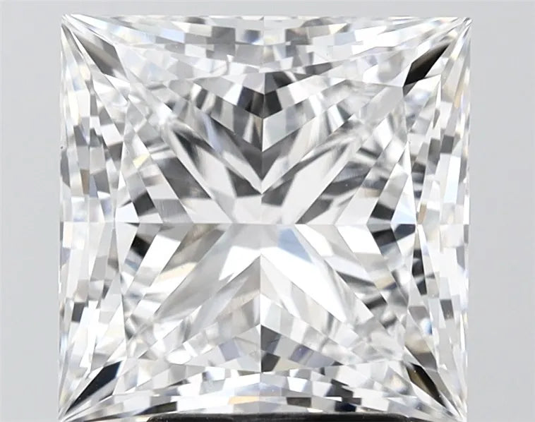 4.50ct Princess Lab Grown Diamond (Colour E, Clarity VVS2, IGI Certified)