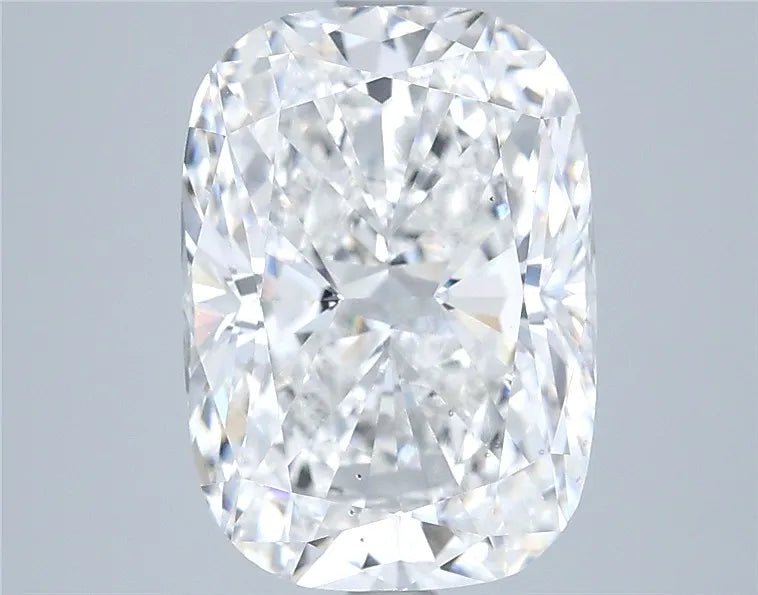 4.51ct Cushion modified Lab Grown Diamond (Colour E, Clarity VS2, IGI Certified)