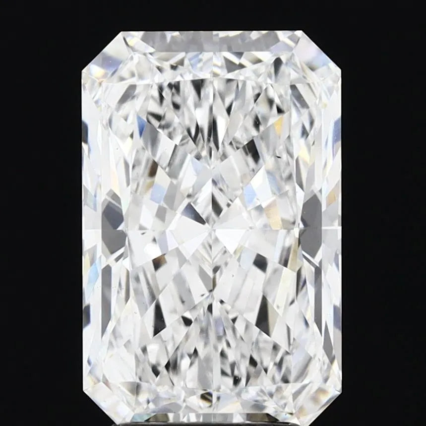 4.51ct Radiant Lab Grown Diamond (Colour D, Clarity VS2, IGI Certified)