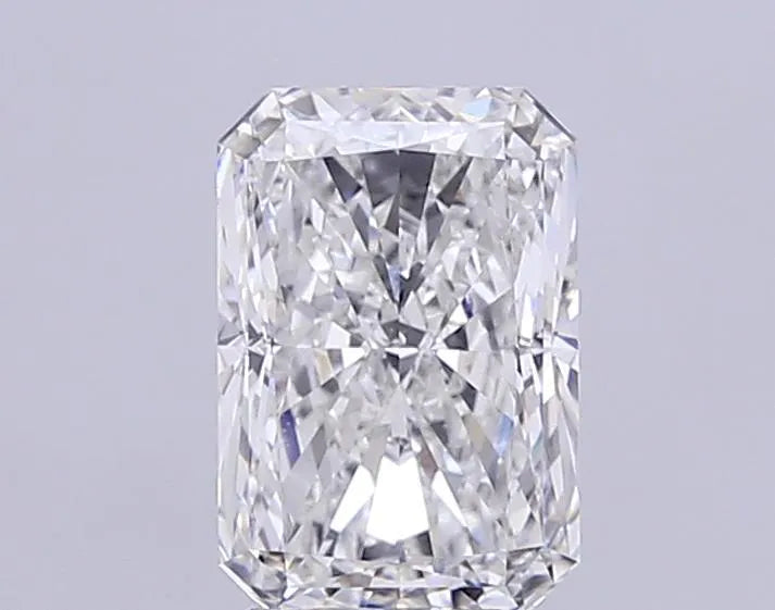 4.51ct Radiant Lab Grown Diamond (Colour F, Clarity VVS2, IGI Certified)
