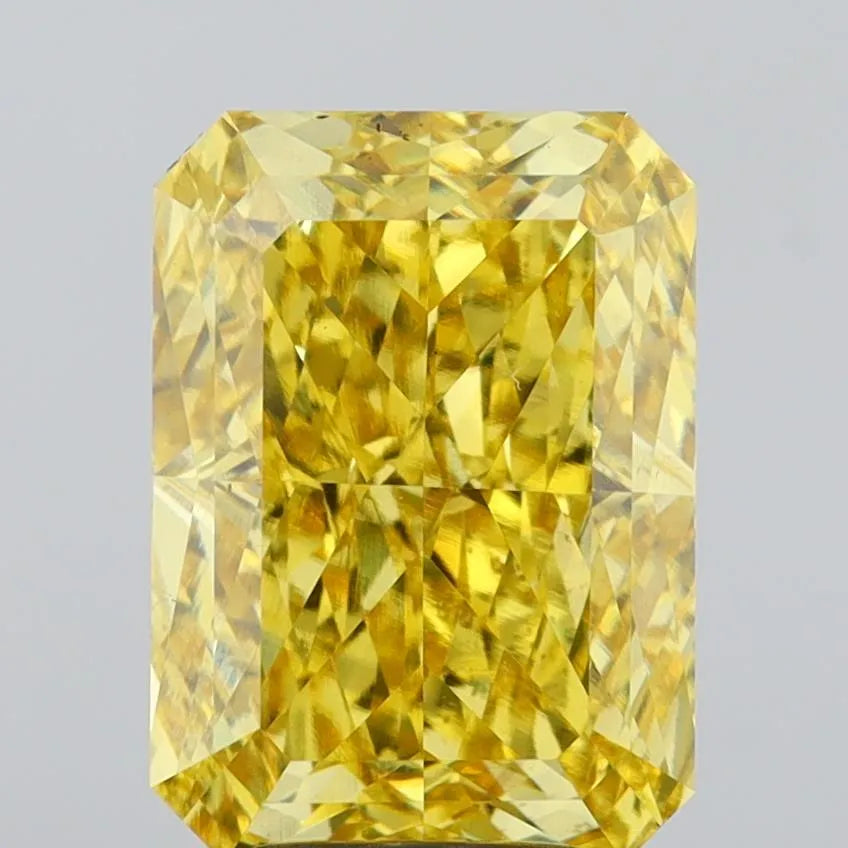 4.52ct Radiant Lab Grown Diamond (Colour Fancy Vivid Yellow, Clarity VS1, IGI Certified)