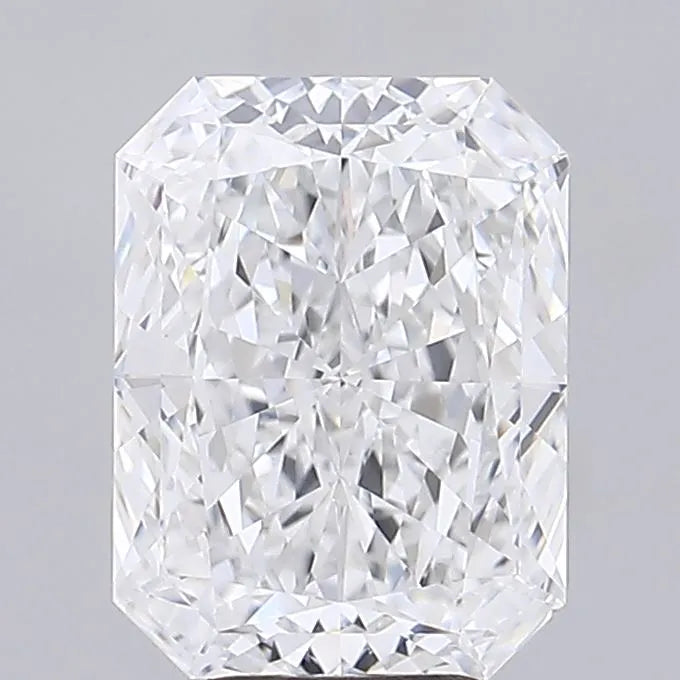4.53ct Radiant Lab Grown Diamond (Colour D, Clarity VVS1, IGI Certified)