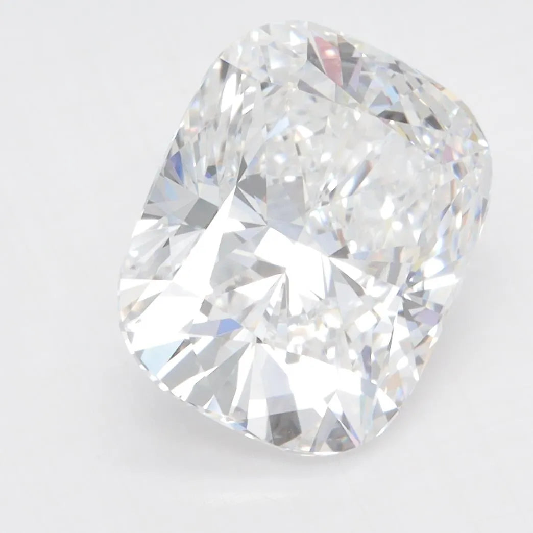 4.54ct Cushion modified Lab Grown Diamond (Colour D, Clarity VVS1, IGI Certified)