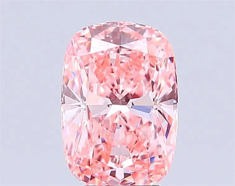 4.55ct Cushion modified Lab Grown Diamond (Colour Fancy Vivid Pink, Clarity VVS2, IGI Certified)