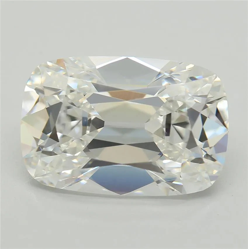 4.56ct Cushion brilliant Lab Grown Diamond (Colour E, Clarity VVS2, IGI Certified)