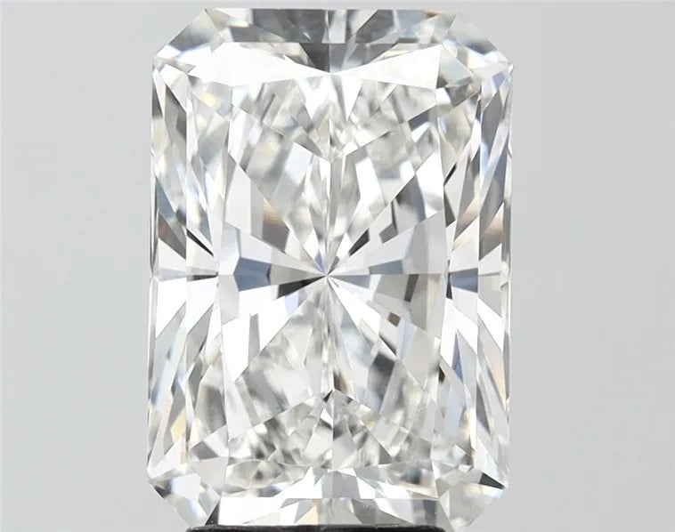 4.56ct Radiant Lab Grown Diamond (Colour F, Clarity VVS2, IGI Certified)