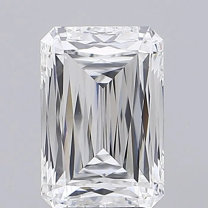 4.57ct Radiant Lab Grown Diamond (Colour E, Clarity VS1, IGI Certified)