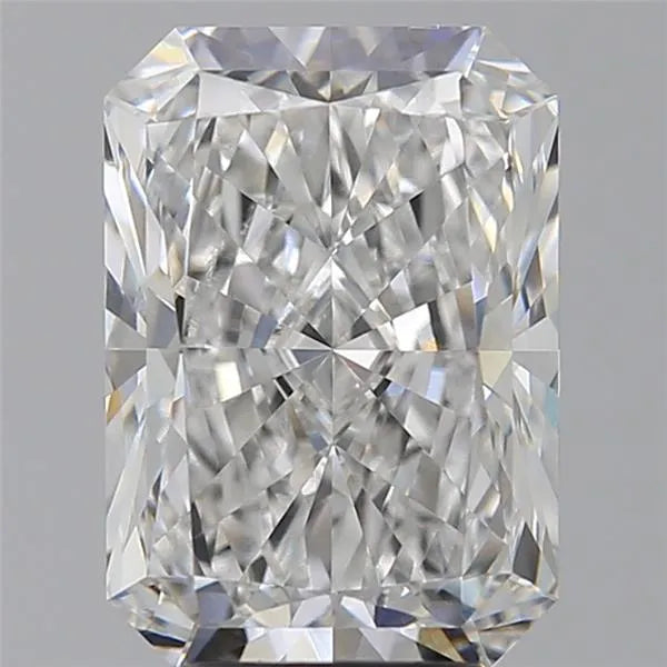 4.58ct Radiant Lab Grown Diamond (Colour E, Clarity VVS1, IGI Certified)