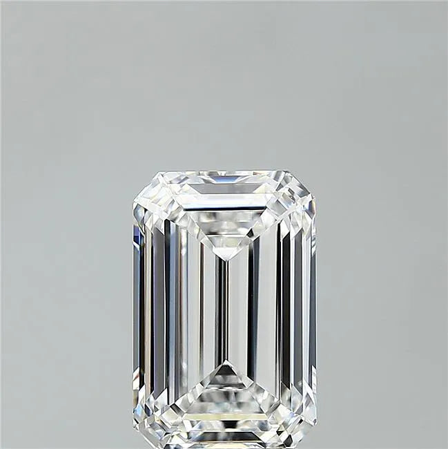 4.68ct Emerald Lab Grown Diamond (Colour E, Clarity VVS1, IGI Certified)