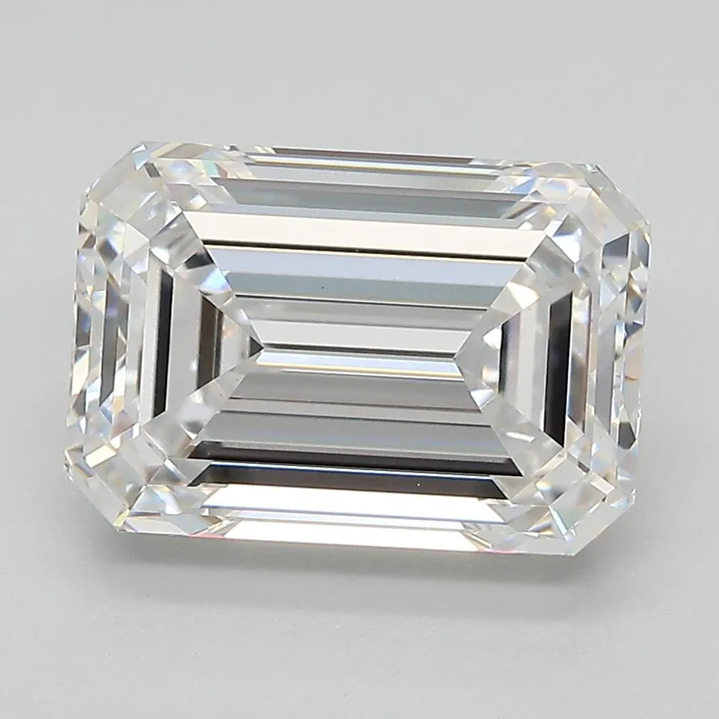 4.73ct Emerald Lab Grown Diamond (Colour E, Clarity VVS2, IGI Certified)