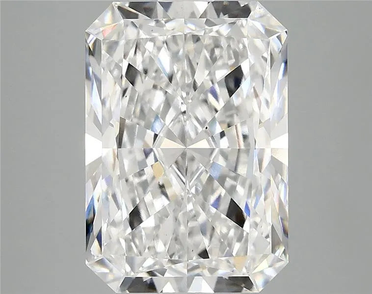 4.87ct Radiant Lab Grown Diamond (Colour E, Clarity VS2, IGI Certified)
