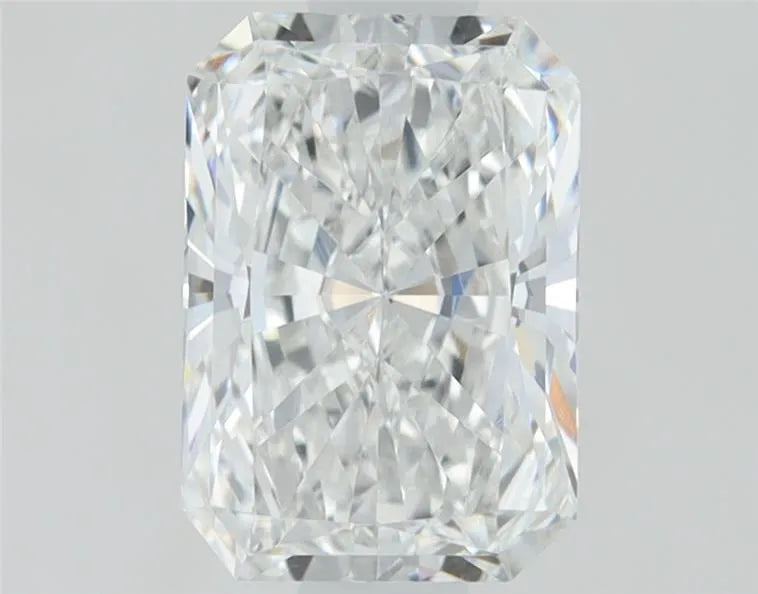 4.88ct Radiant Lab Grown Diamond (Colour E, Clarity VS2, IGI Certified)