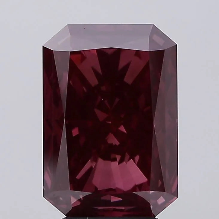 4.89ct Radiant Lab Grown Diamond (Colour Fancy Deep Pink, Clarity VS1, IGI Certified)
