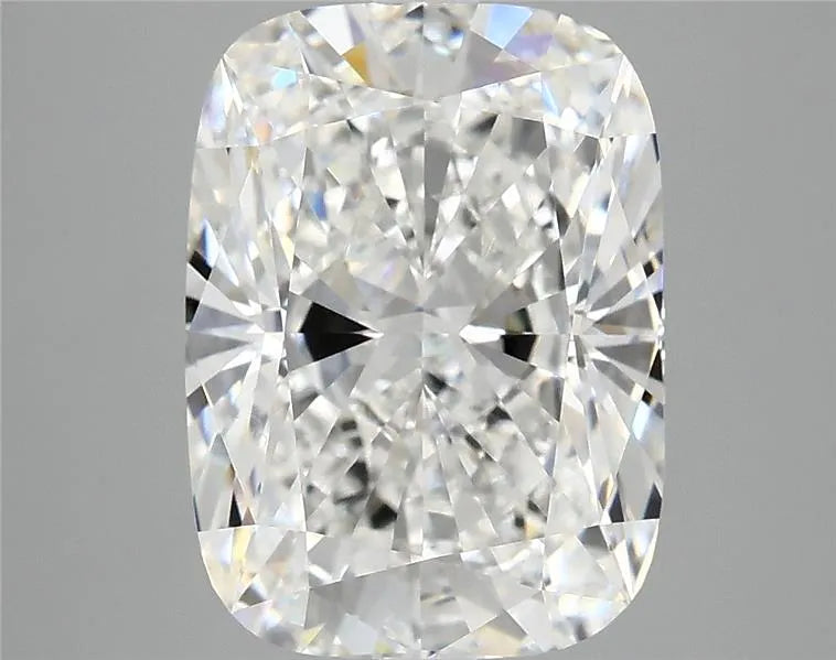 4.93ct Cushion modified Lab Grown Diamond (Colour E, Clarity VVS2, IGI Certified)
