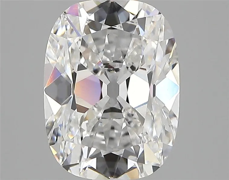 2.70ct Cushion modified Lab Grown Diamond (Colour E, Clarity VS1, IGI Certified)