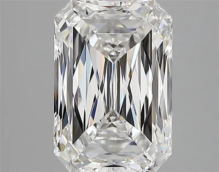2.60ct Radiant Lab Grown Diamond (Colour E, Clarity VS1, IGI Certified)